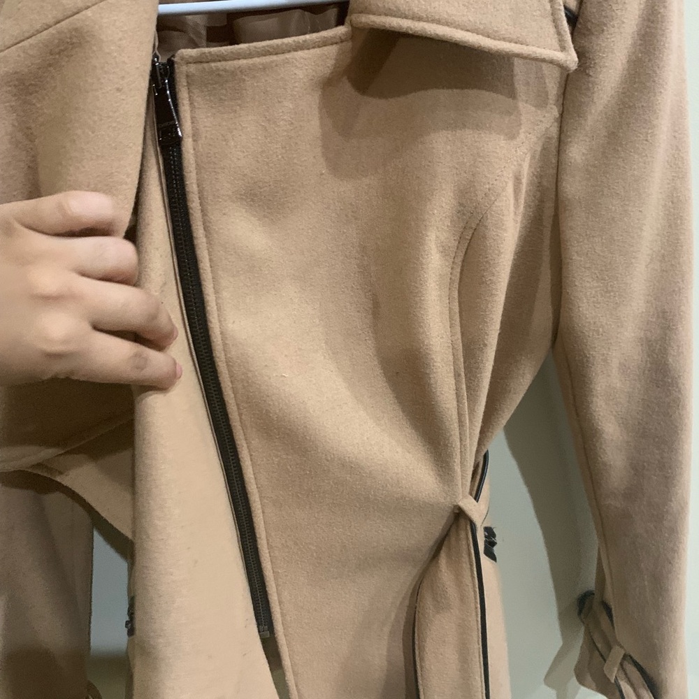 Bebe Coat - Picture 5 of 6